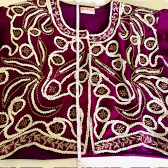 Velvet Beaded Top - Picture 11 of 16